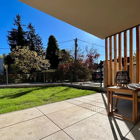 Modern Studio Gardenia_Gartenwohnung Alte Donau